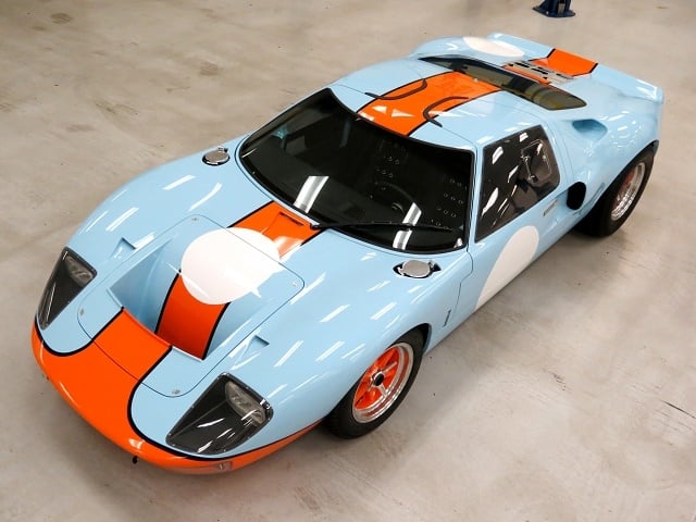 SUPERFORMANCE FORD GT40 GULF LIVERY
