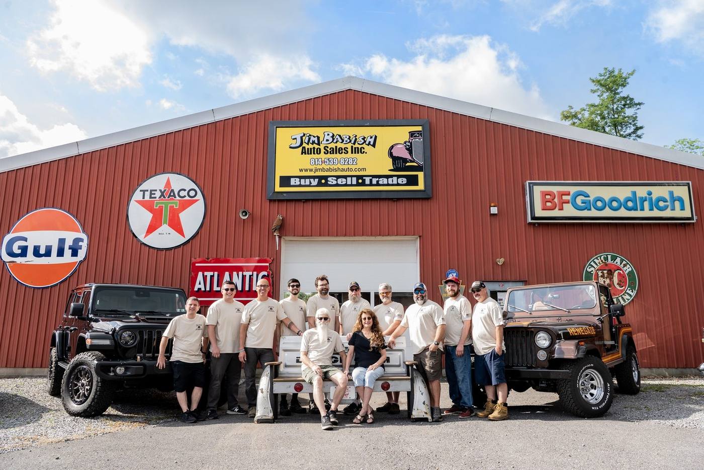 Jim Babish Auto Sales team outside the Johnstown, Pennsylvania dealership