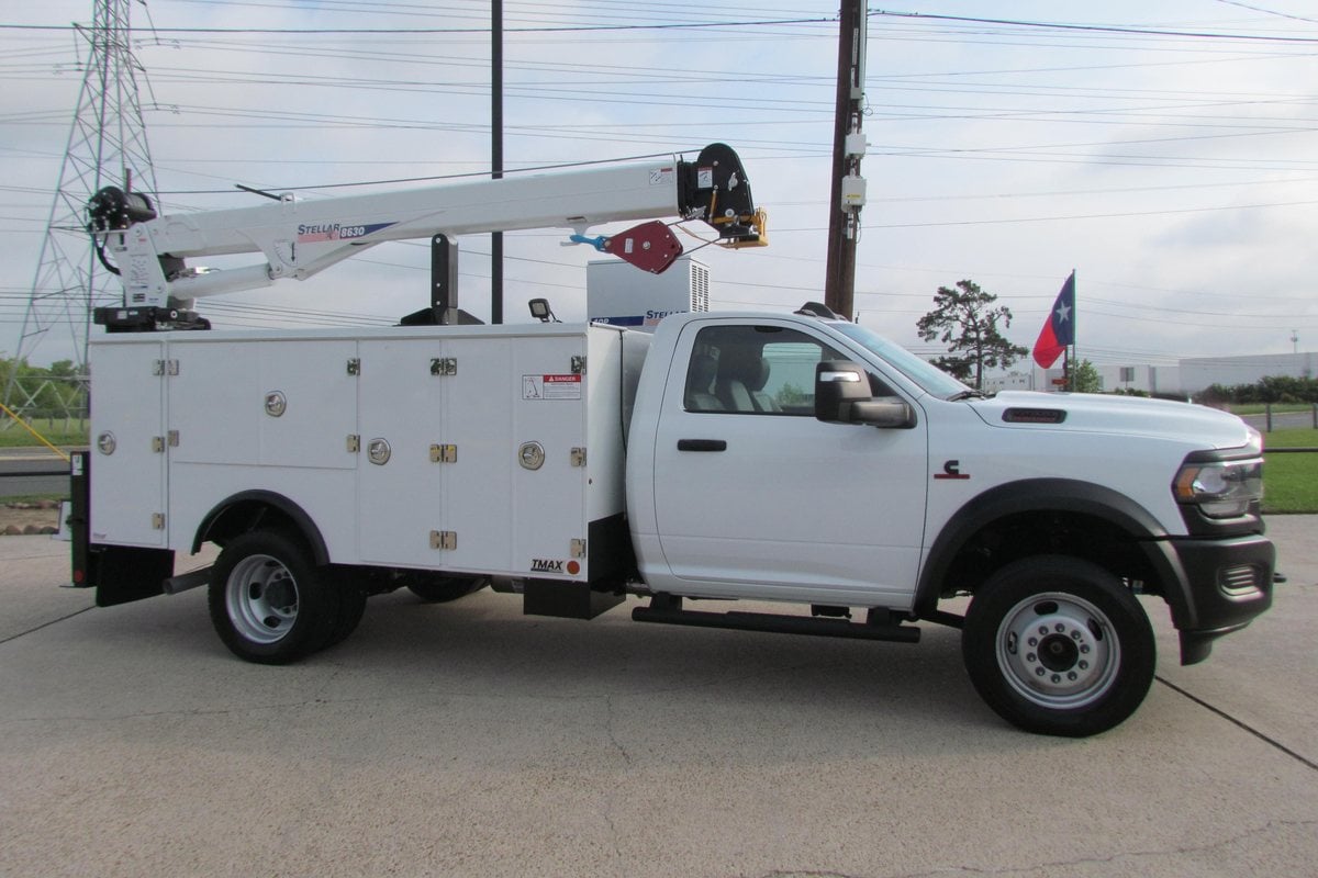 Stellar TMAX 1 mechanic truck on a Ram chassis, passenger side