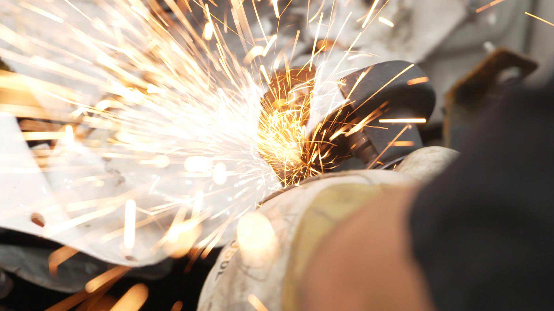 Collision Center | Premier Truck Group - Serving North America