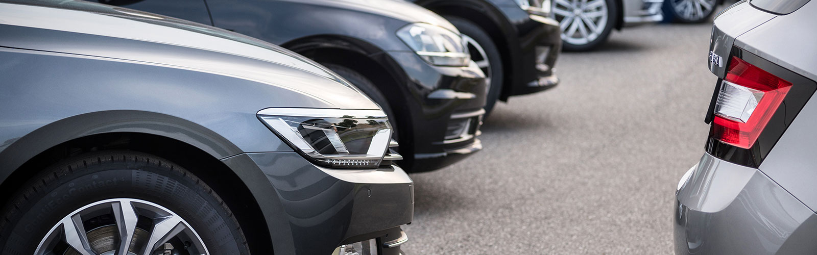 Used Car Dealership Serving Las Vegas, NV LA Motors