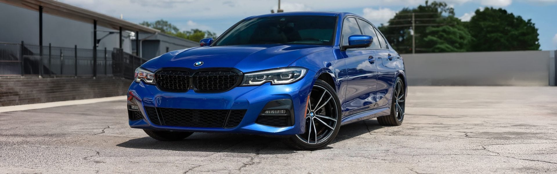 BMW 330i