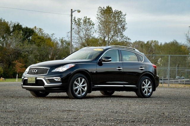 Infiniti Qx50- (5-Passenger Seating) - $59.00 Daily rate / $413.00 Weekly Rate*